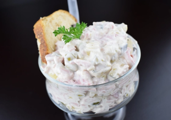 5f476c829299c.webp